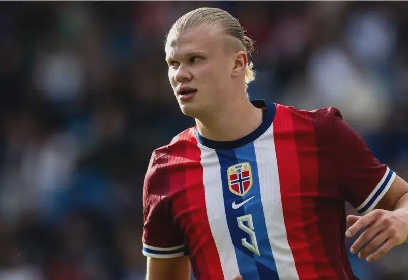 拜仁欧冠战巴黎大名单：凯恩领衔，诺伊尔、卡尔在列（拜仁欧冠迎战巴黎大名单：凯恩压阵，诺伊尔、卡尔在列）