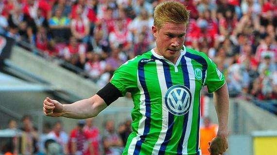 美因茨后卫第9次染红，成为德甲历史被红牌罚下最多的球员（美因茨后卫第9次被罚下，登顶德甲历史红牌榜）