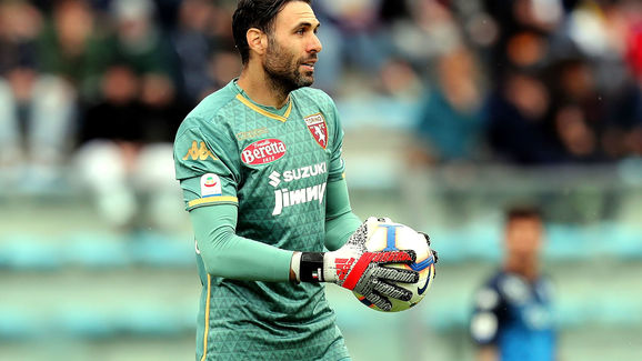 西媒：贝蒂斯与佩莱格里尼达成口头续约协议，新合同至2027年（西媒：佩莱格里尼与贝蒂斯口头达成续约，合约至2027年）