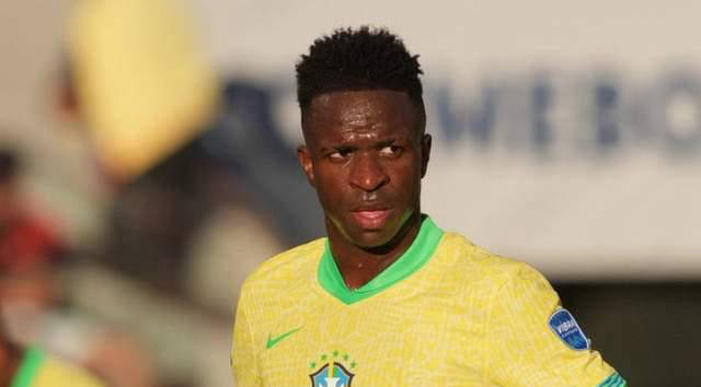 马克西姆：我曾为德泽尔比与萨索洛闹翻，愿追随他到任何地方（马克西姆：曾为德泽尔比与萨索洛翻脸，愿随他至天涯海角）