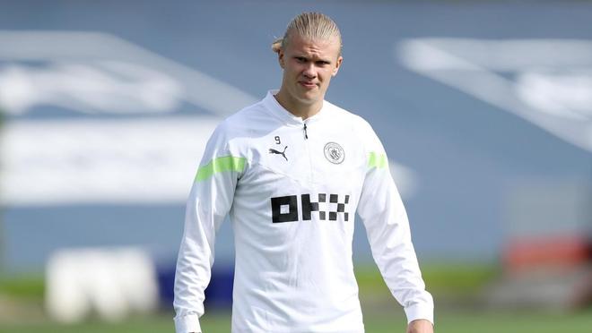 罗马诺：阿森纳对吉拉西的兴趣不实；曼联和巴萨和他有传闻（罗马诺：阿森纳追逐吉拉西属误传；曼联、巴萨仍与其有传闻）