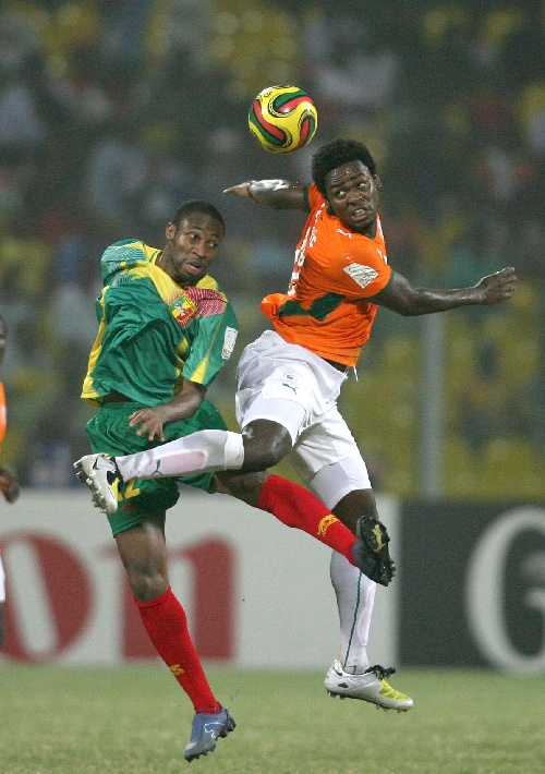 图片报：努贝尔能否留在斯图加特和他是否会大降薪有很大关系（图片报：努贝尔能否留在斯图加特取决于他是否愿意大幅降薪）