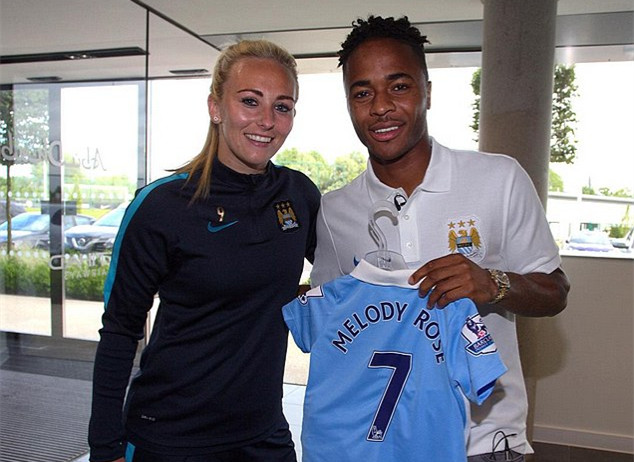 欧冠半场：马尤鲁失良机，巴黎暂0-0毕尔巴鄂竞技（欧冠半场：马尤鲁错失良机，巴黎与毕尔巴鄂竞技暂时0-0）